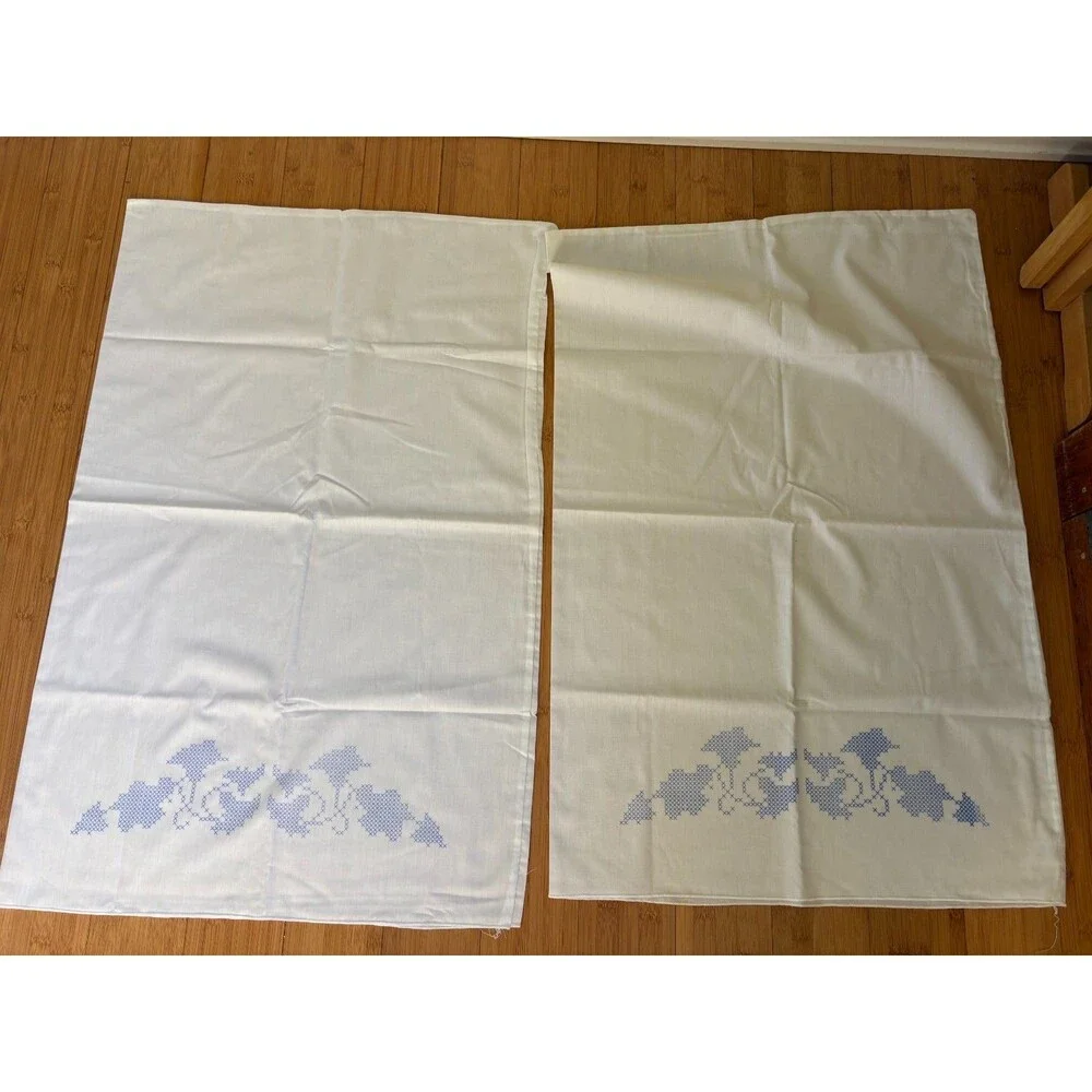 New Herrschners Morning Glory Cross Stitch Kit Pillowcases & Dresser Scarf Set
